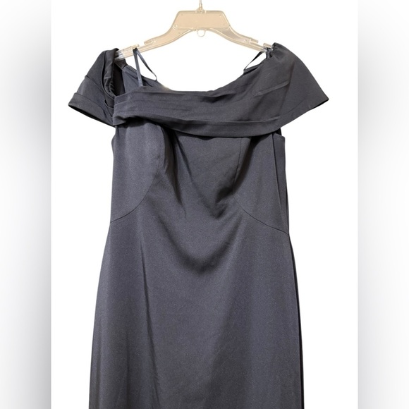 La Femme Off the Shoulder Gown - Picture 3 of 6